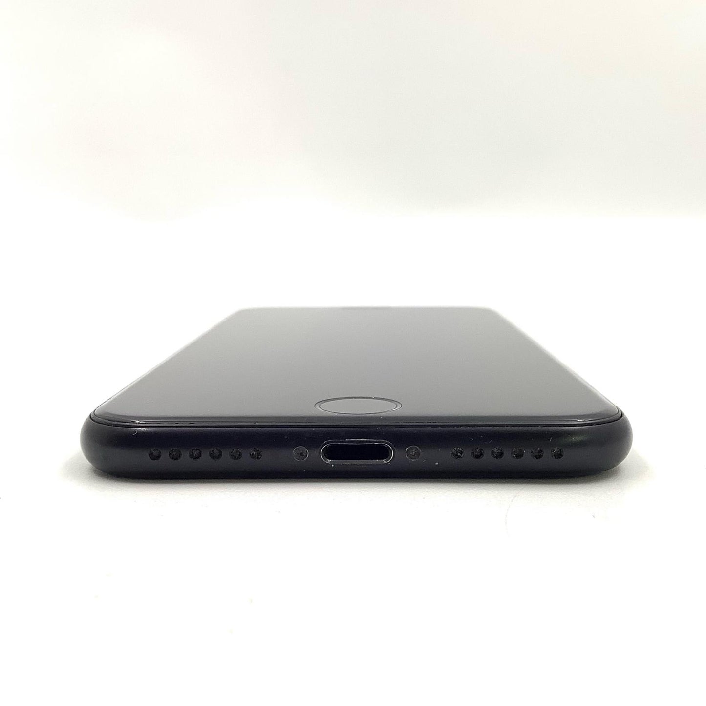 【全額返金保証】【最速発送】Apple iPhone iPhone SE(第2世代) 64GB ブラック SIMフリー 白ロム 動作確認済 72%