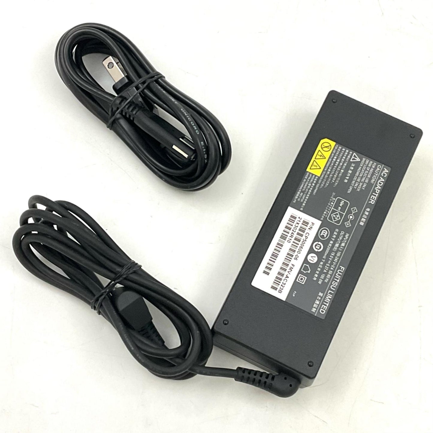 【最速発送】FUJITSU ESPRIMO FMVF90F3B Intel Core i7 1165G7 2.80GHz 16GB M.2 SSD 256GB HDD 4TB【難有】