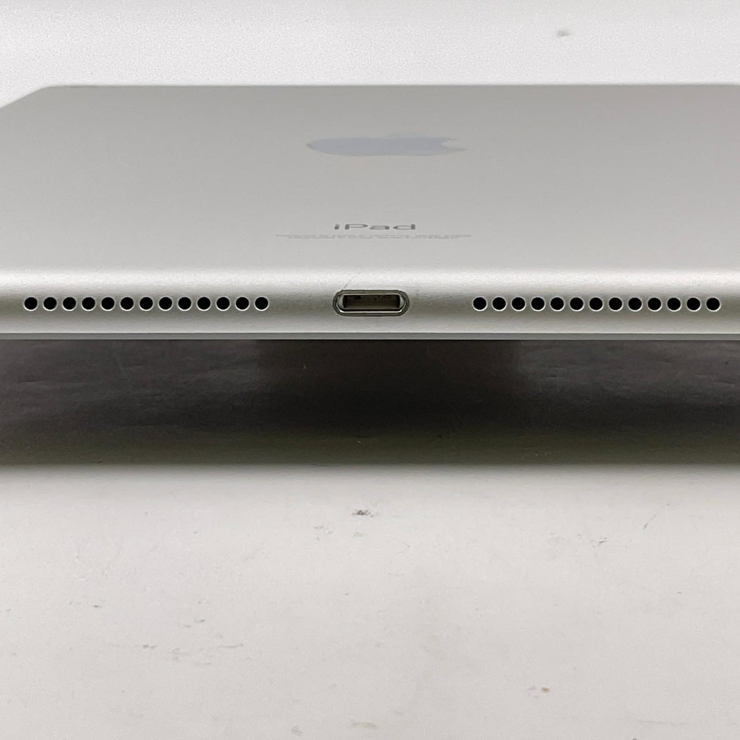 【全額返金保証】【最速発送】Apple iPad iPad 第9世代 64GB シルバー Wi-Fi 美品 動作確認済