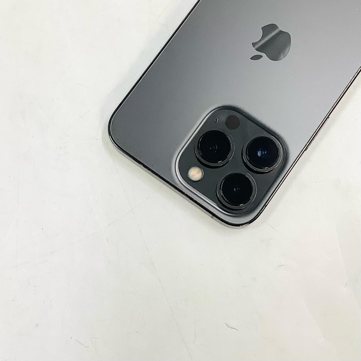 【最速発送】Apple iPhone iPhone 13 Pro 128GB グラファイト Softbank 白ロム【難有】 76%