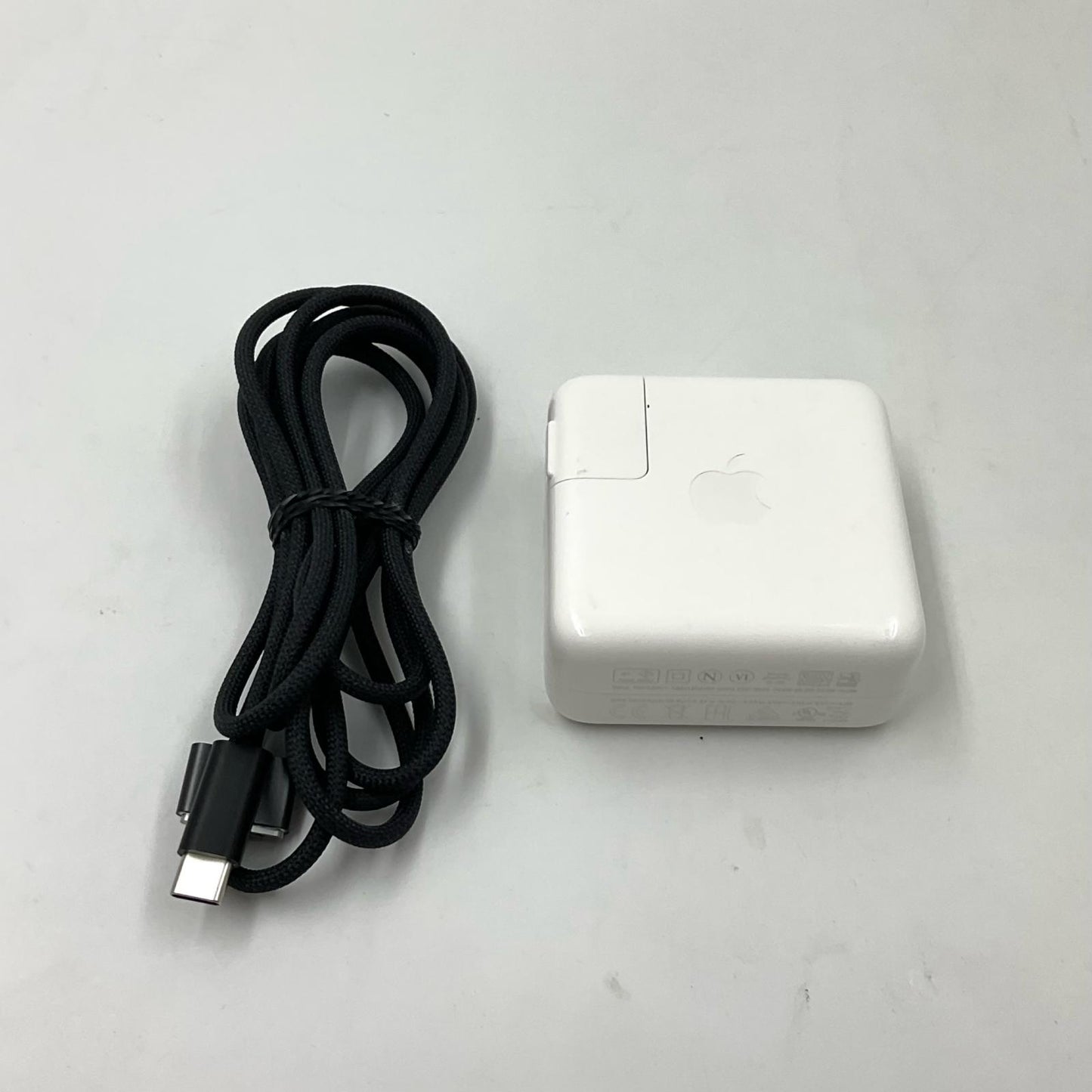 【全額返金保証】【最速発送】Apple MacBook Pro 14インチ 2023 Apple M3 16GB 512GB シルバー 100% 美品 動作確認済