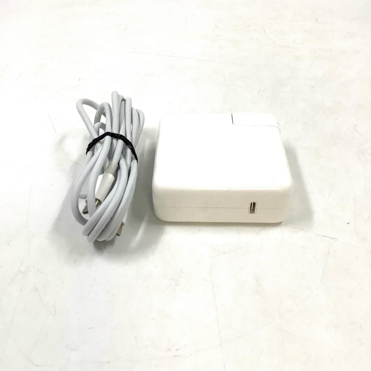 【全額返金保証】【最速発送】Apple MacBook Pro 13インチ 2020 1.4GHz クアッドコア Intel Core i5 8GB 256GB スペースグレイ 美品 動作確認済