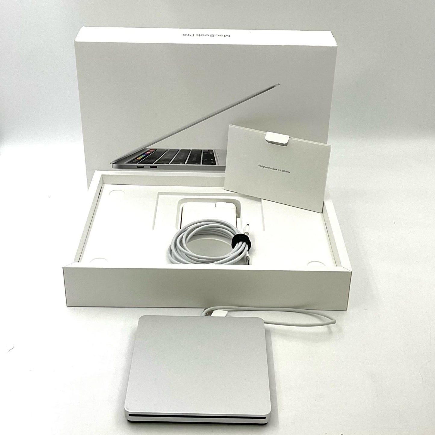 【全額返金保証】【最速発送】Apple MacBook Pro 13インチ 2020 2.3 GHz クアッドコア Intel Core i7 16GB 512GB シルバー 美品 動作確認済