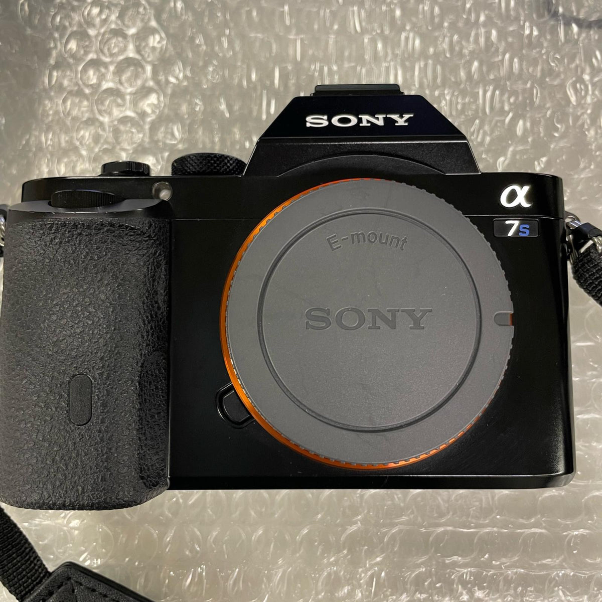 【全額返金保証】【最速発送】Sony デジタル一眼 α7S ILCE-7S ボディ ブラック 動作確認済