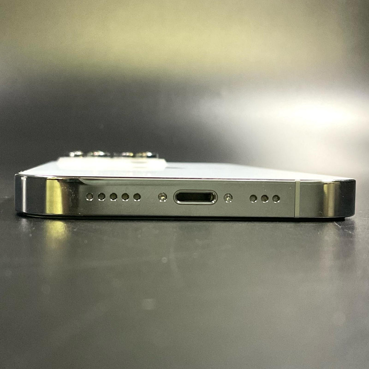 【全額返金保証】【最速発送】Apple iPhone iPhone Pro 14 512GB シルバー au SIMフリー 白ロム 美品 動作確認済 84%