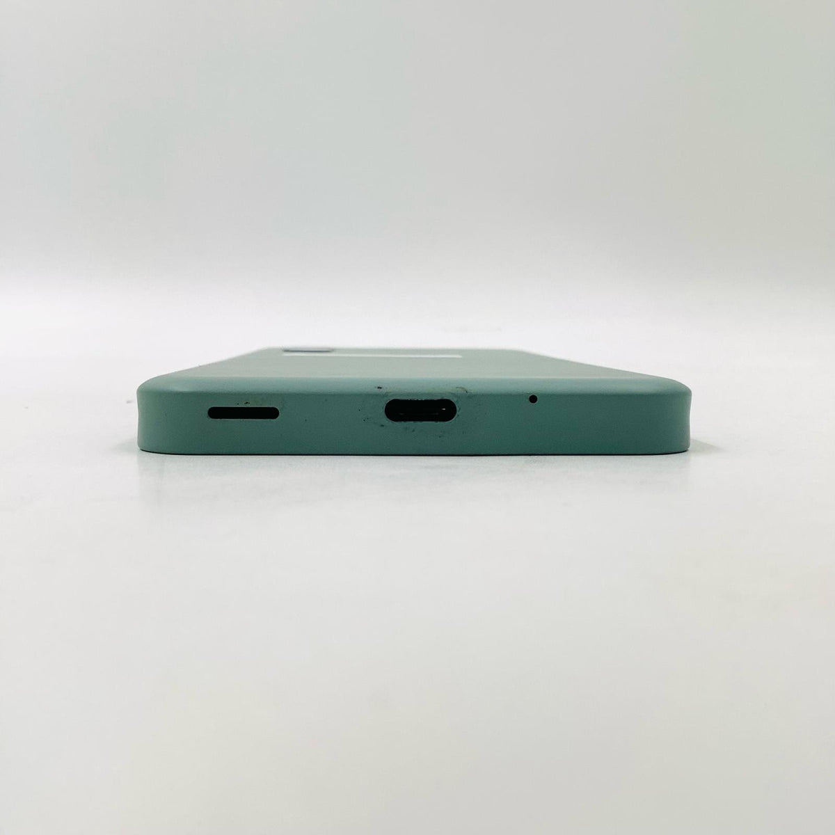 【全額返金保証】【最速発送】SHARP AQUOS wish2 64GB オリーブグリーン Softbank A204SH 白ロム 動作確認済