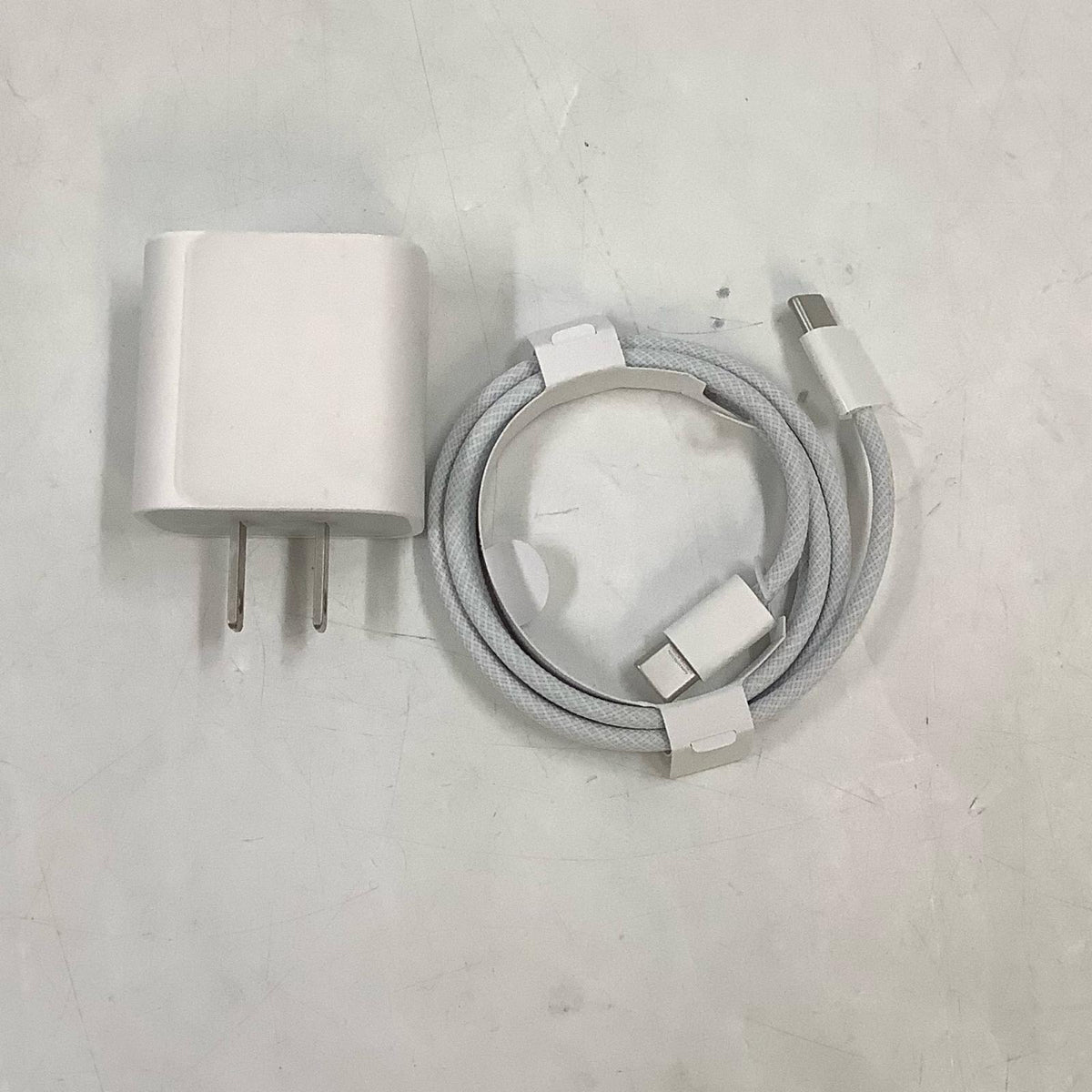 【全額返金保証】【最速発送】Apple iPad Air M3 13インチ 128GB スペースグレイ Wi-Fi 美品 動作確認済