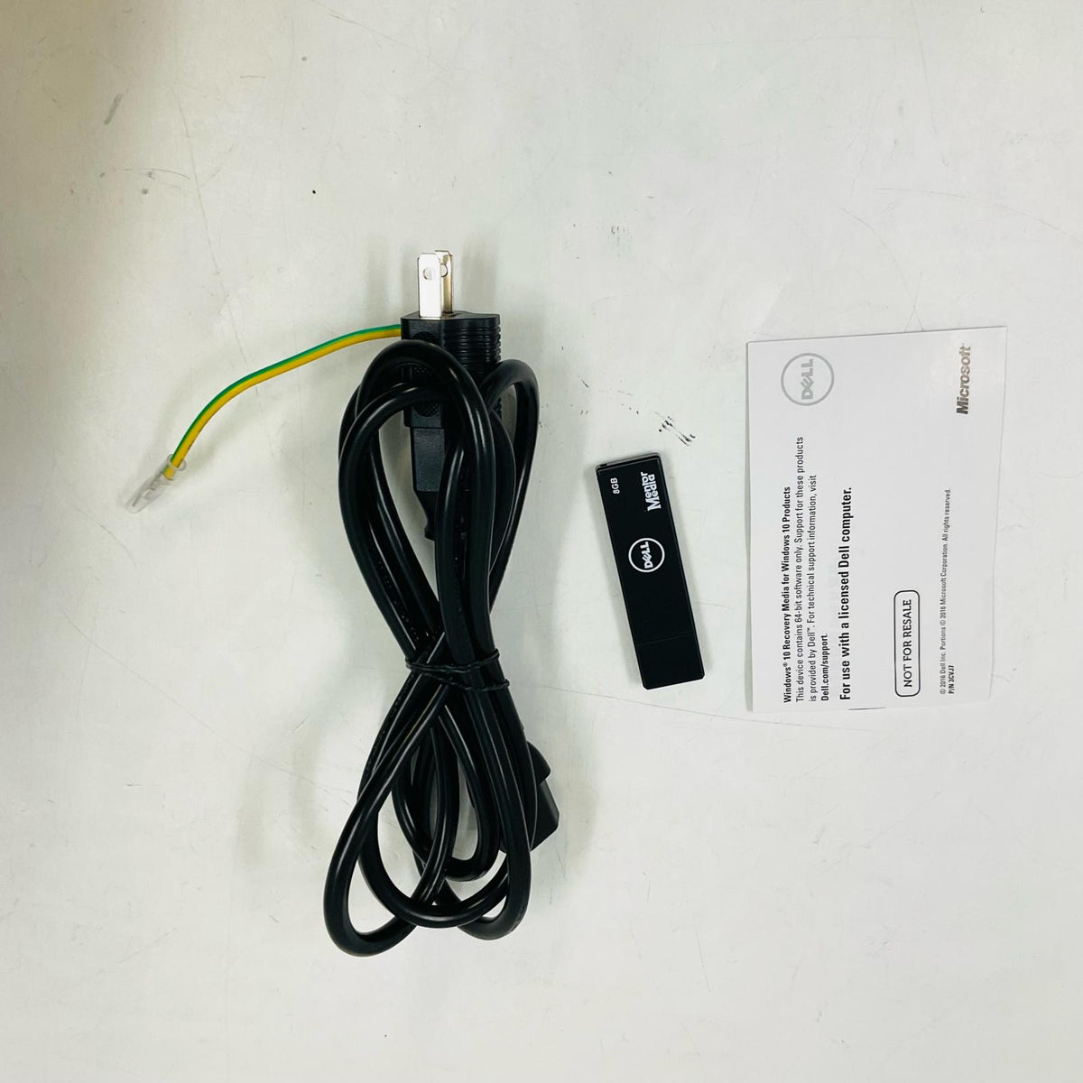 【全額返金保証】【最速発送】DELL OptiPlex 7070 D11S004 intel core i7-9700 16GB M.2 SSD 512GB HDD 2TB 美品 動作確認済