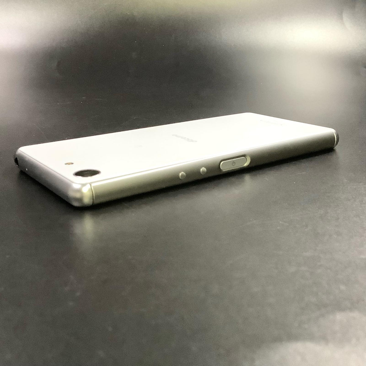 【全額返金保証】【最速発送】Sony Xperia Ace 64GB ホワイト docomo SO-02L 白ロム 動作確認済