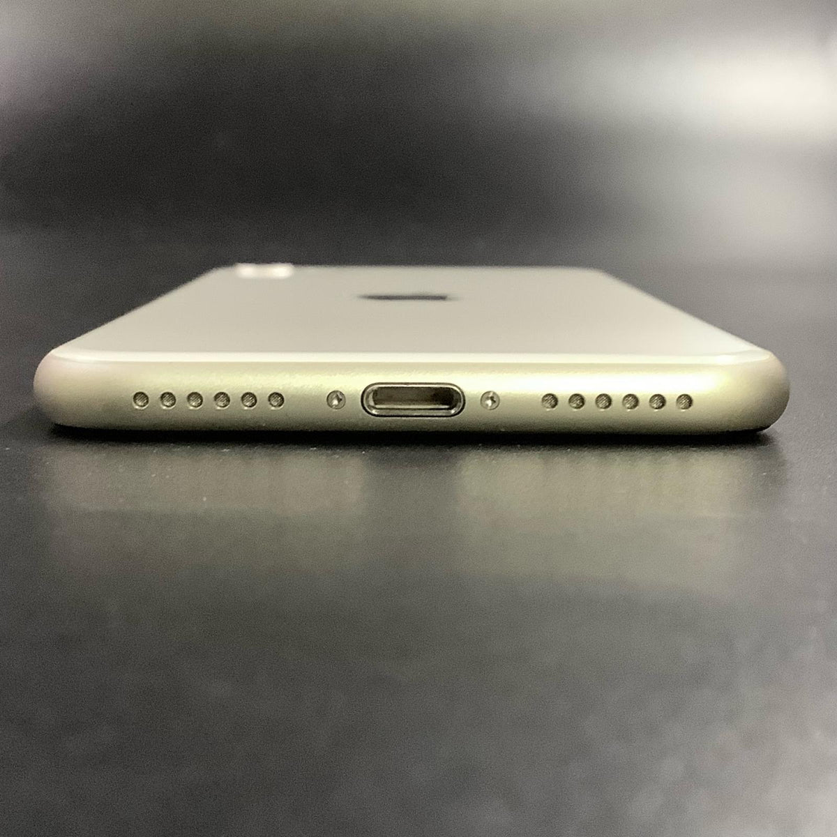 【全額返金保証】【最速発送】Apple iPhone iPhone SE(第3世代) 128GB ホワイト 楽天モバイル SIMフリー 白ロム 美品 動作確認済 100%