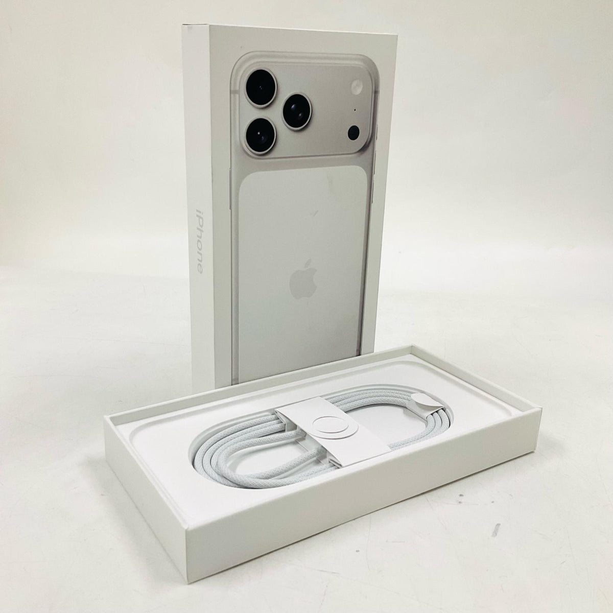 【全額返金保証】【最速発送】Apple iPhone iPhone 17 Pro Max 1TB シルバー SIMフリー 白ロム 超美品 動作確認済