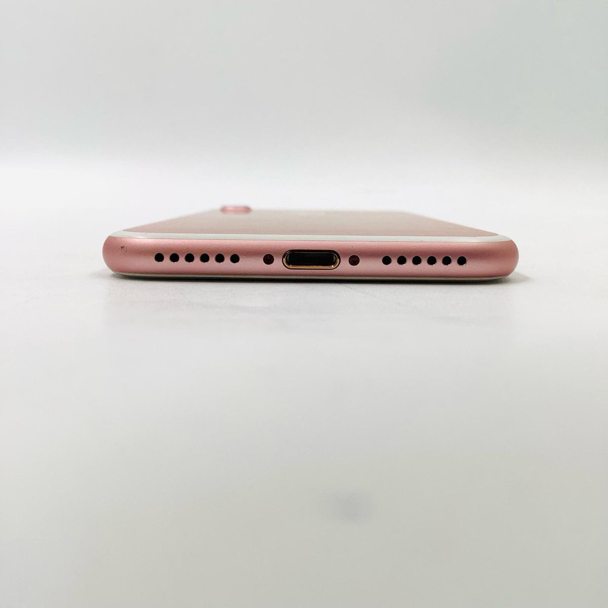【全額返金保証】【最速発送】Apple iPhone iPhone 7 128GB ローズゴールド au SIMフリー 白ロム 動作確認済 83%