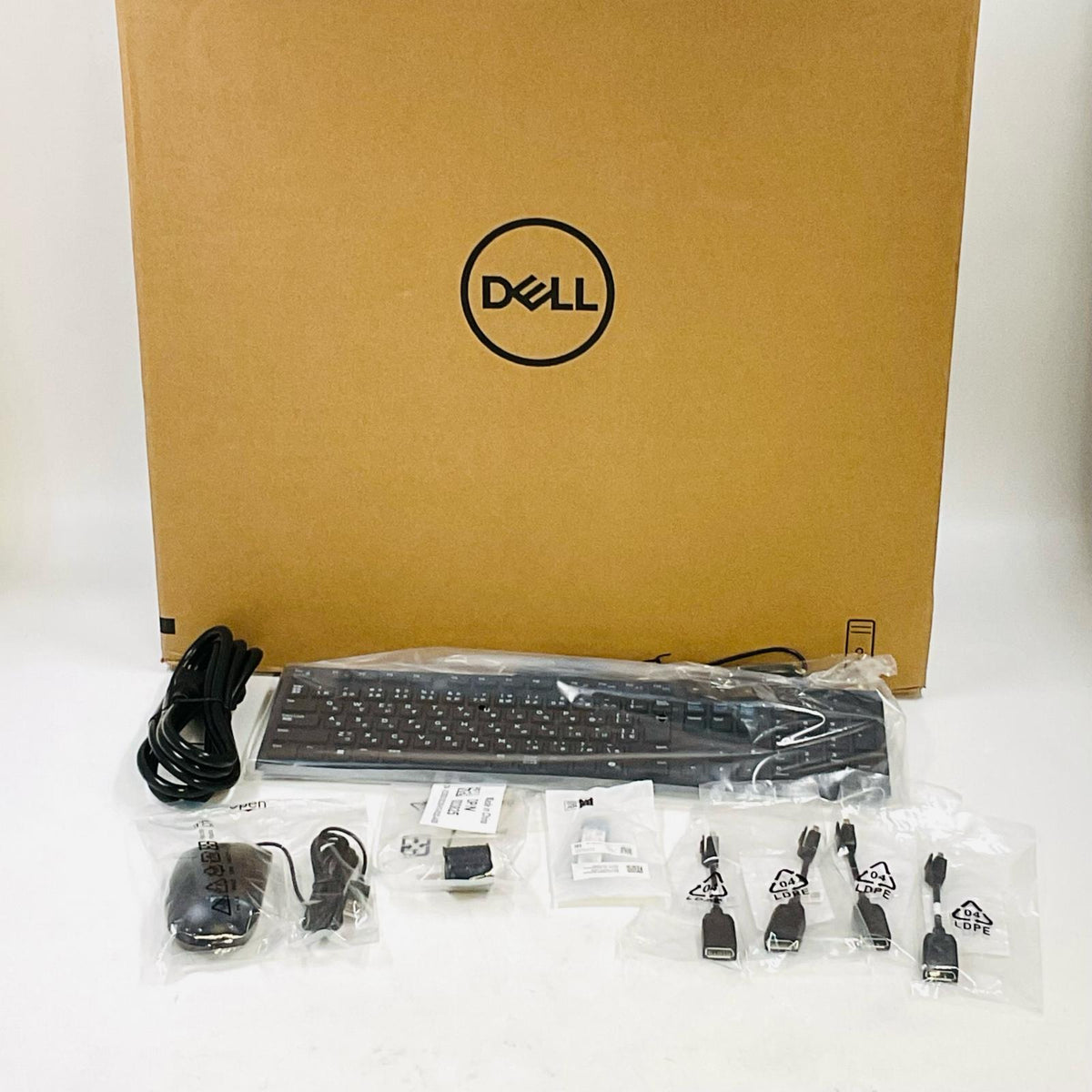 【全額返金保証】【最速発送】DELL Precision 5860 D03T001 intel Xeon W3-2423 64GB M.2 SSD 1TB NVIDIA RTX 2000 Ada Generation 16GB 超美品 動作確認済
