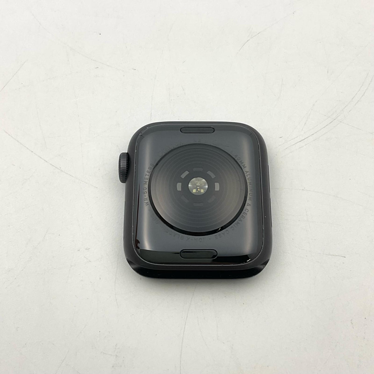 【全額返金保証】【最速発送】Apple Watch Nike SE 第1世代 アルミニウム 40mm GPS 76% 動作確認済
