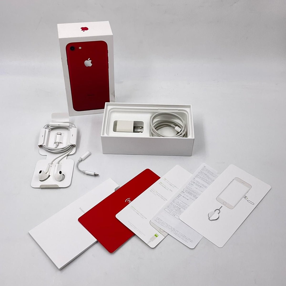 【全額返金保証】【最速発送】Apple iPhone iPhone 7 128GB (PRODUCT)RED docomo 白ロム 動作確認済 79%