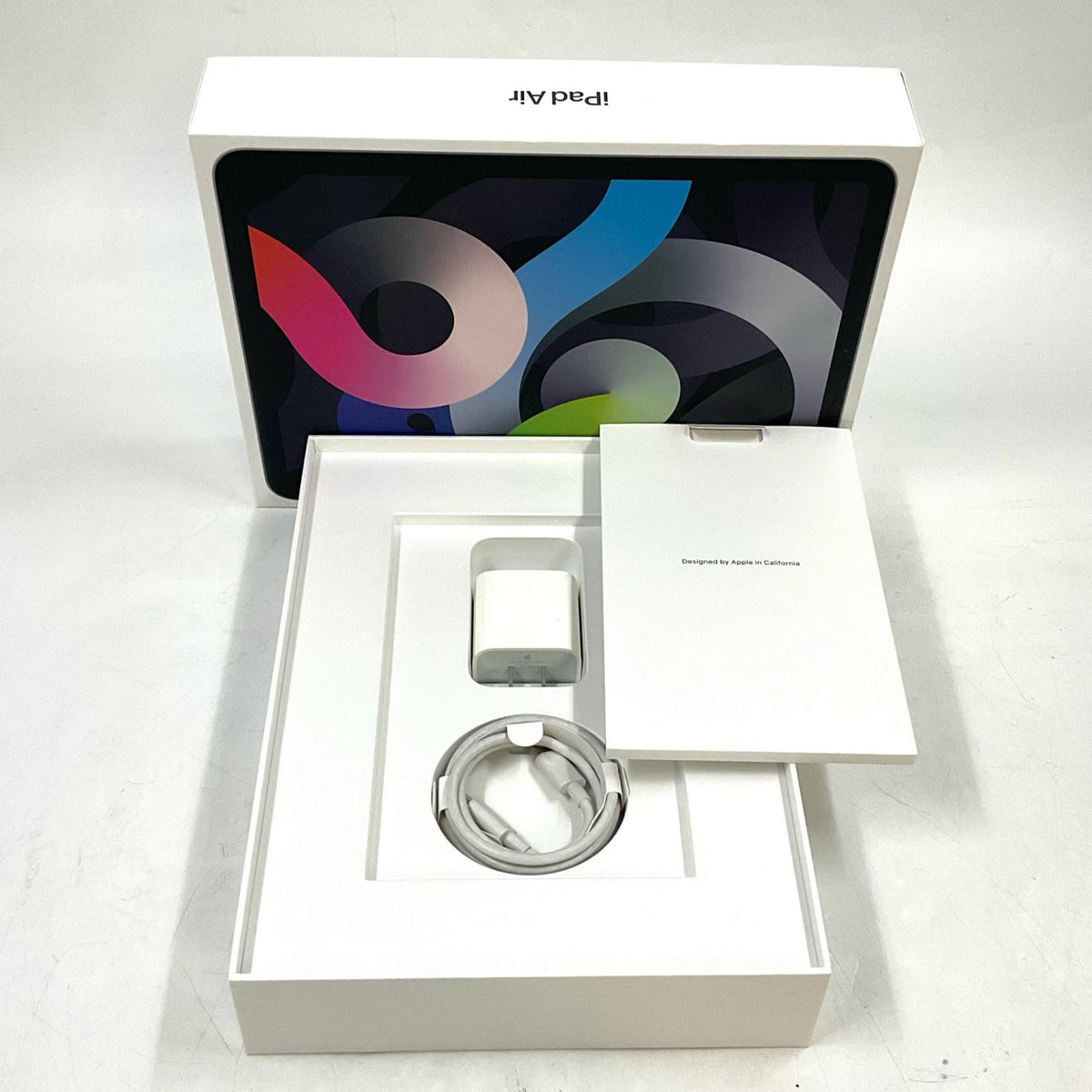 【最速発送】Apple iPad Air 10.9インチ 第4世代 256GB スペースグレイ Wi-Fi【難有】