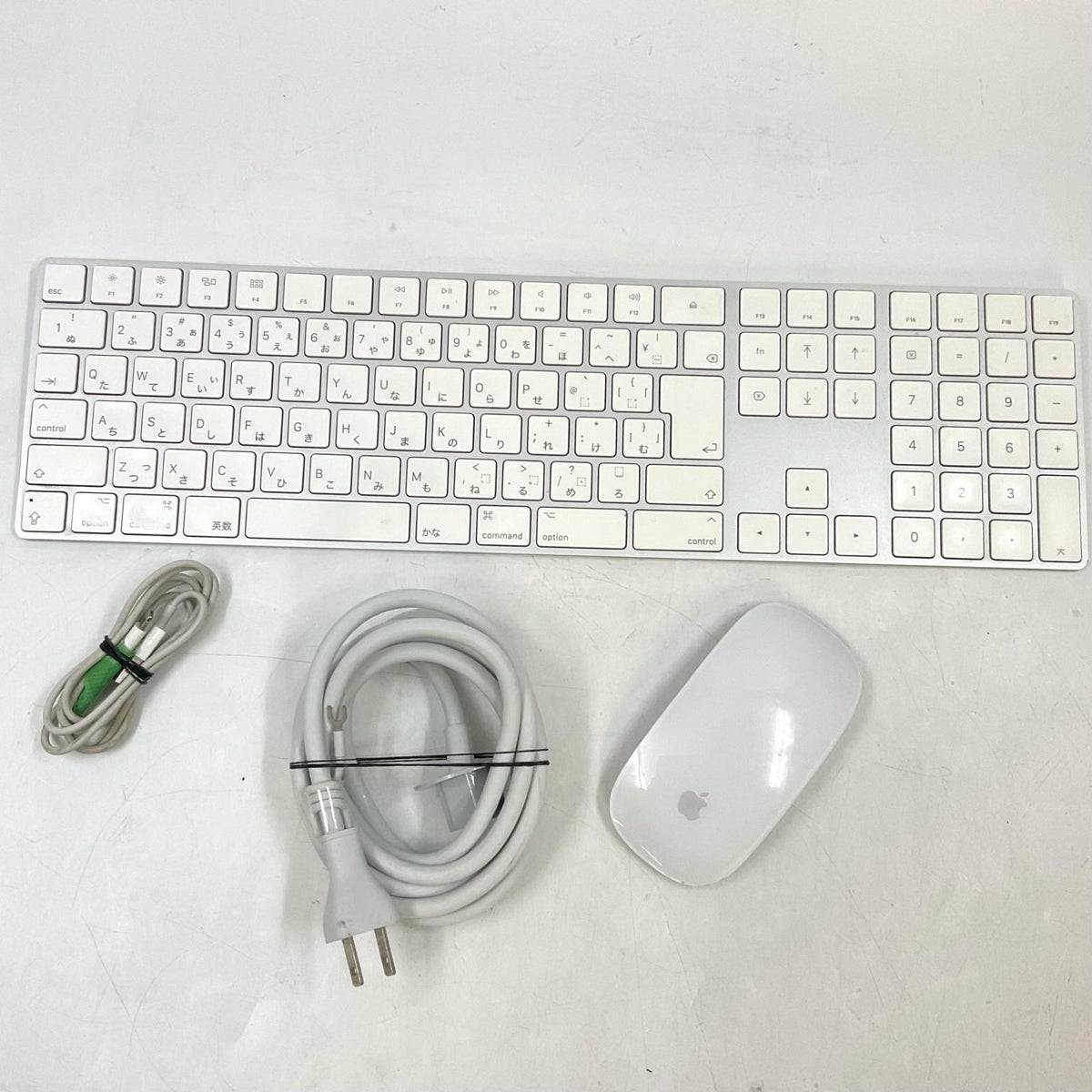 【全額返金保証】【最速発送】Apple iMac 21.5インチ 3.6GHz クアッドコア Intel Core i7 16GB フュージョンドライブ 1TB シルバー 動作確認済