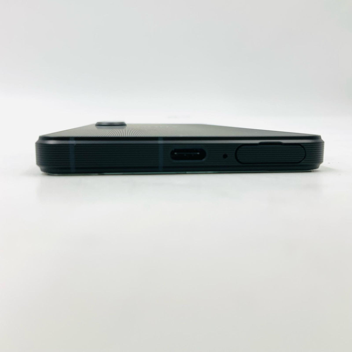 【全額返金保証】【最速発送】Sony Xperia 1 V 256GB ブラック au SIMフリー S0G10 白ロム 美品 動作確認済