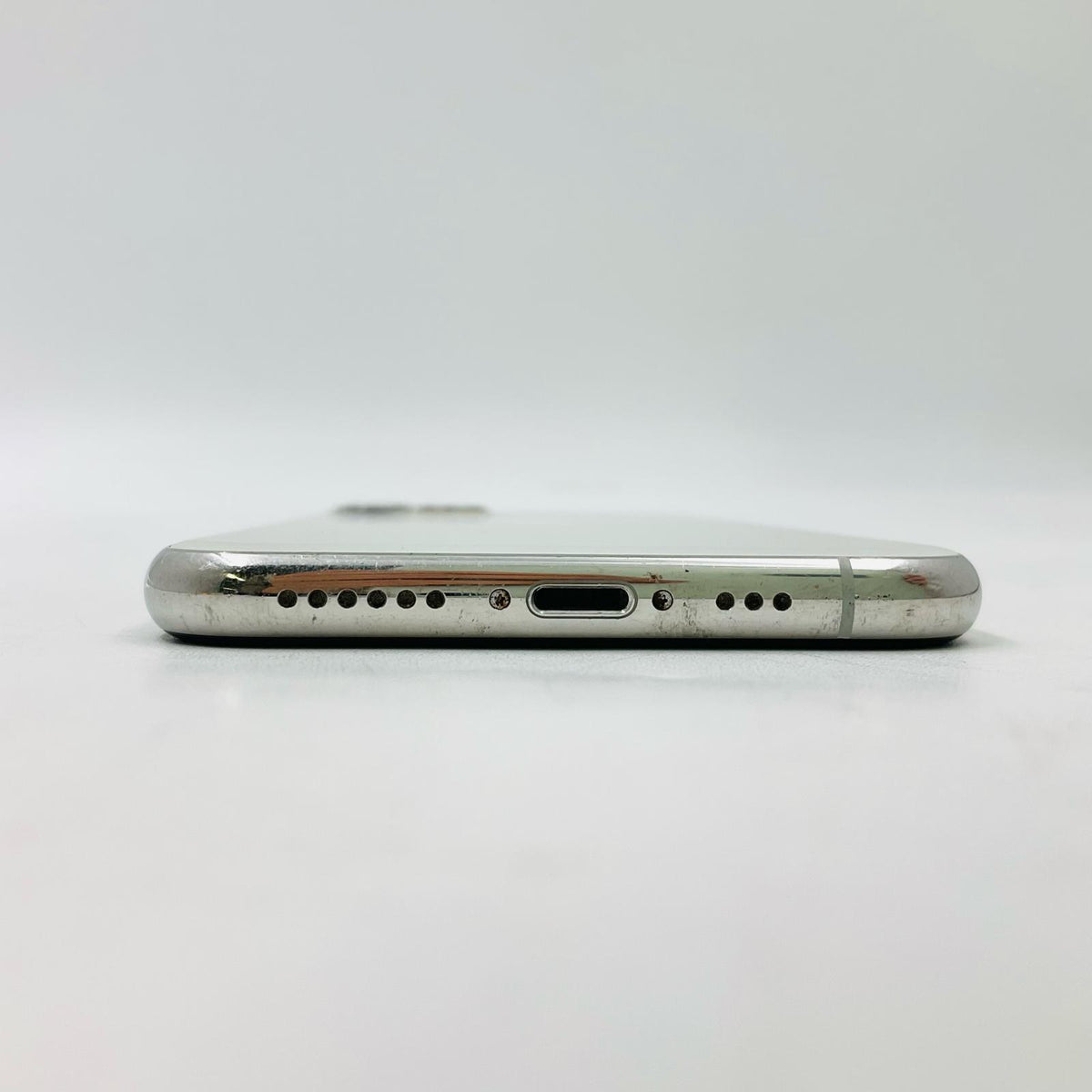 【最速発送】Apple iPhone iPhone 11 Pro 256GB シルバー Softbank 白ロム【難有】 87%