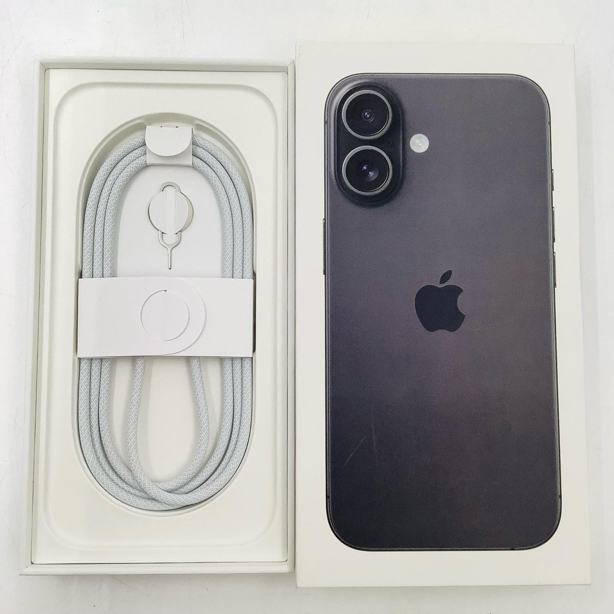 【全額返金保証】【最速発送】Apple iPhone iPhone 16 128GB ブラック 楽天モバイル SIMフリー 美品 動作確認済 100%