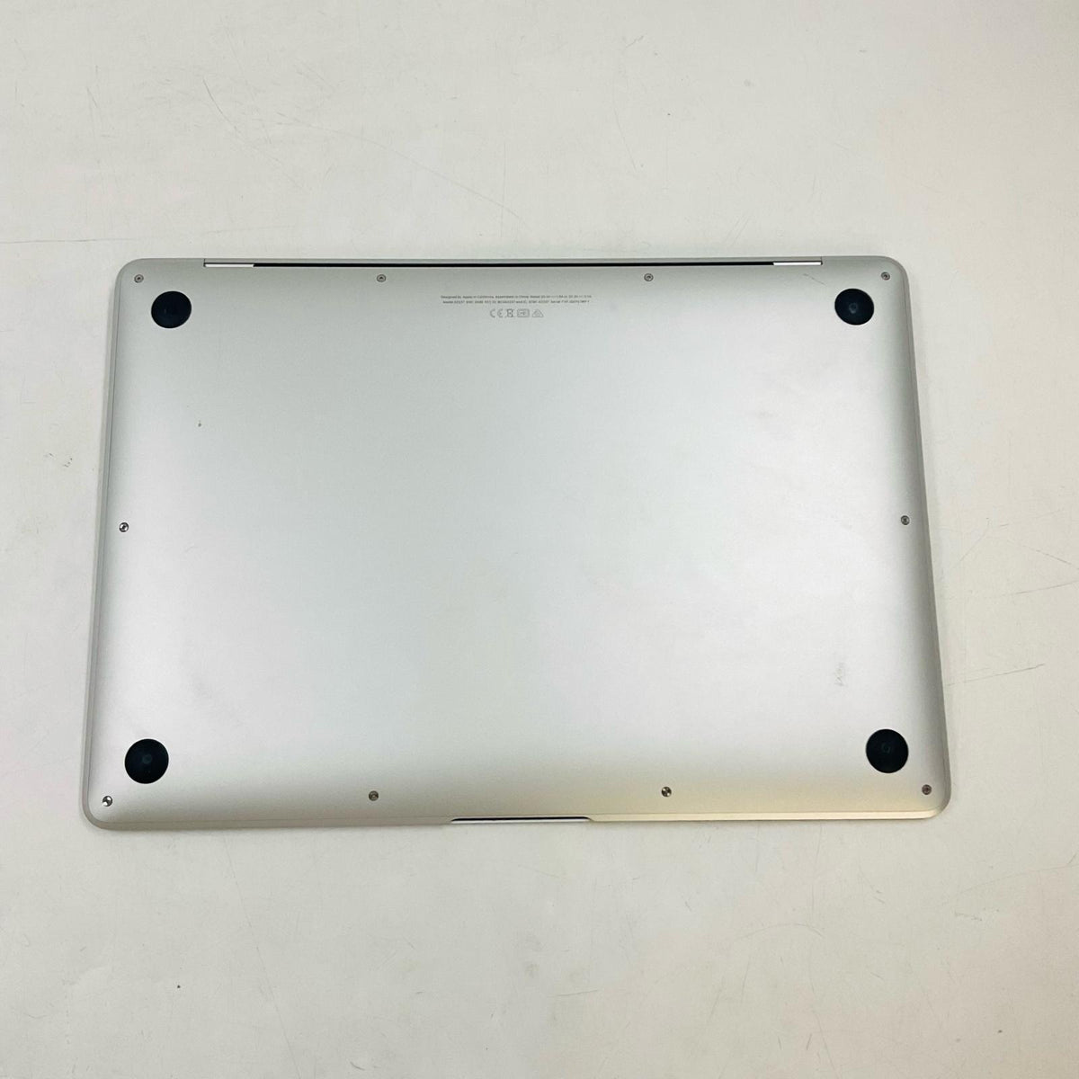 【全額返金保証】【最速発送】Apple MacBook Air 13インチ 2020 Apple M1 8GB SSD 256GB シルバー 80% 動作確認済