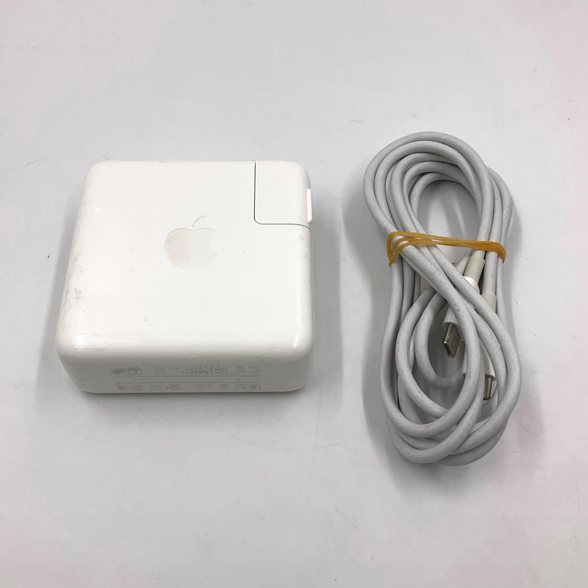【全額返金保証】【最速発送】Apple MacBook Air 13インチ 2020 Apple M1 16GB SSD 1TB スペースグレイ 82% 美品 動作確認済