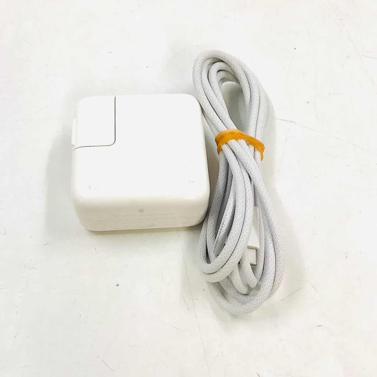 【全額返金保証】【最速発送】Apple MacBook Air 13インチ 2022 Apple M2 8GB SSD 256GB スターライト 86% 動作確認済