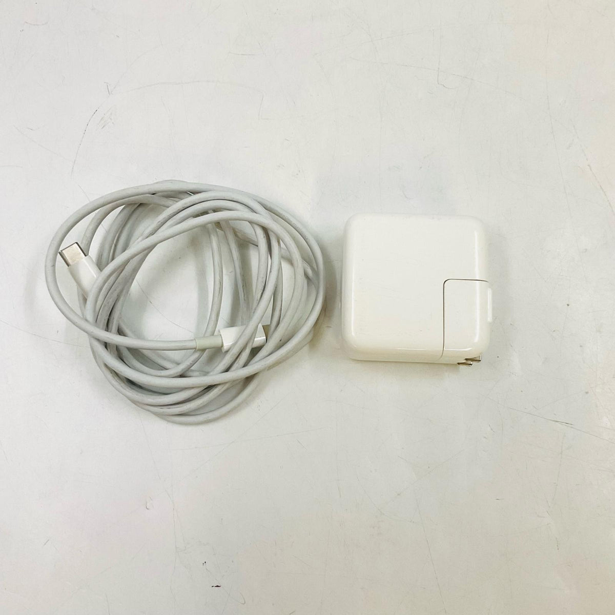 【全額返金保証】【最速発送】Apple MacBook Air 13インチ 2020 Apple M1 8GB SSD 512GB ゴールド 84% 動作確認済