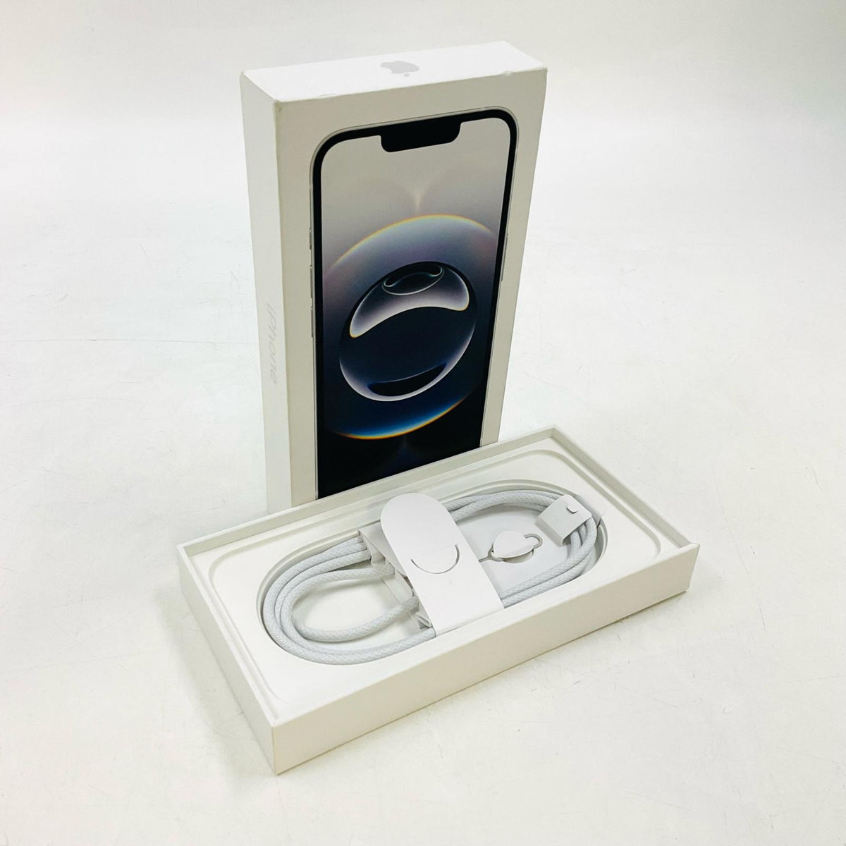 【全額返金保証】【最速発送】Apple iPhone iPhone 16e 512GB ホワイト SIMフリー 白ロム 美品 動作確認済 92%