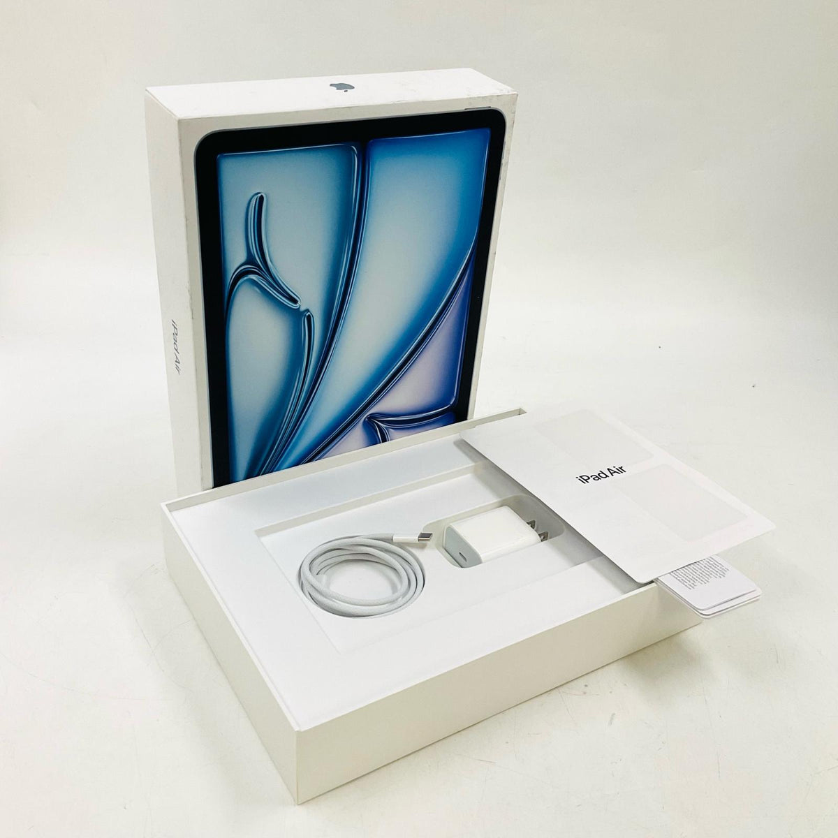 【全額返金保証】【最速発送】Apple iPad Air M3 11インチ 256GB ブルー Wi-Fi 美品 動作確認済