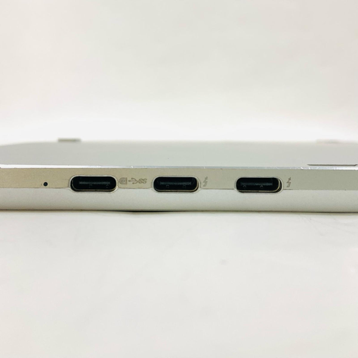 【全額返金保証】【最速発送】HP Elite x2 G4 i5-8265U 1.6GHz 8GB M.2 SSD 256GB 100% 動作確認済