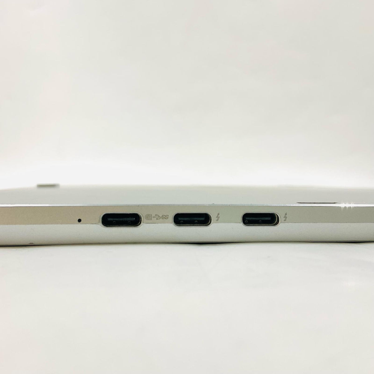 【最速発送】HP Elite x2 G4 i5-8265U 1.6GHz 8GB M.2 SSD 256GB 100%【難有】