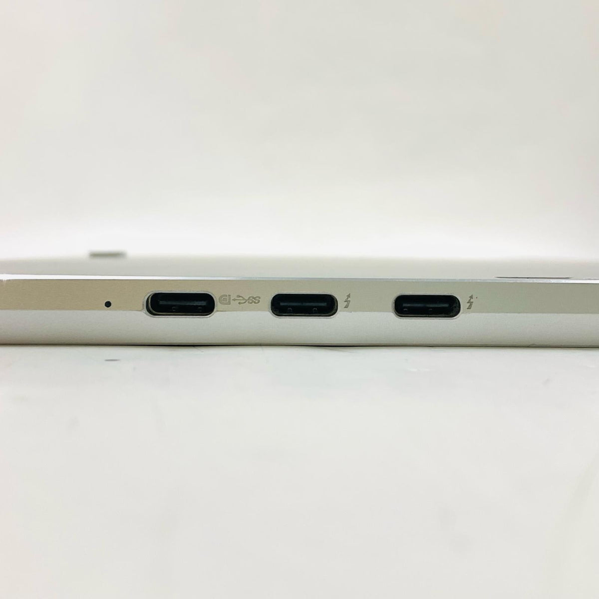 【最速発送】HP Elite x2 G4 i5-8265U 1.6GHz 8GB M.2 SSD 256GB 100%【難有】