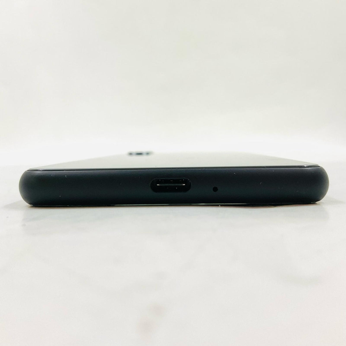 【全額返金保証】【最速発送】Sony Xperia 10 II 64GB ブラック au SOV43 白ロム 動作確認済