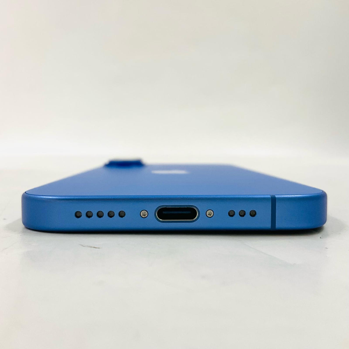 【全額返金保証】【最速発送】Apple iPhone iPhone 16 256GB パープル docomo SIMフリー 白ロム 美品 動作確認済 87%