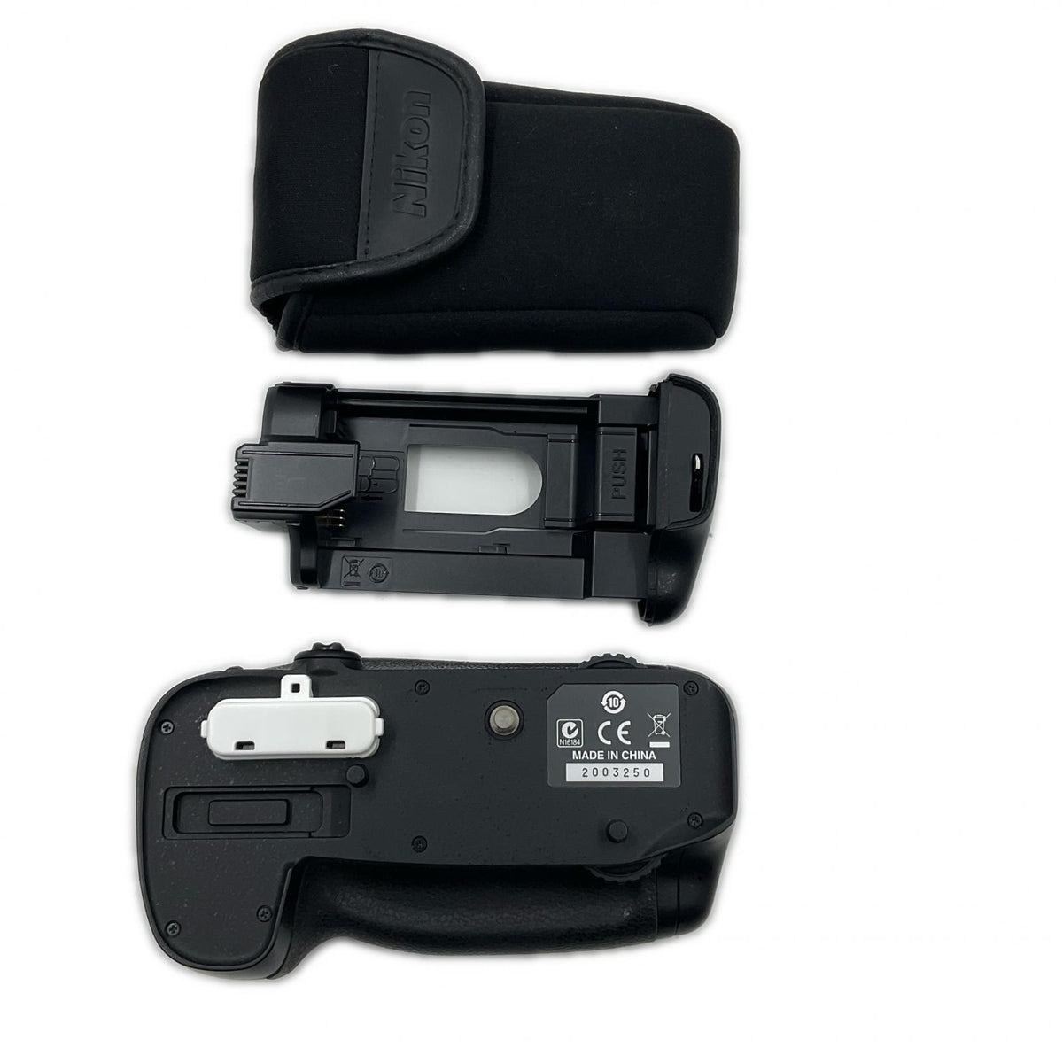 【全額返金保証】【最速発送】Nikon MB-D15 動作確認済