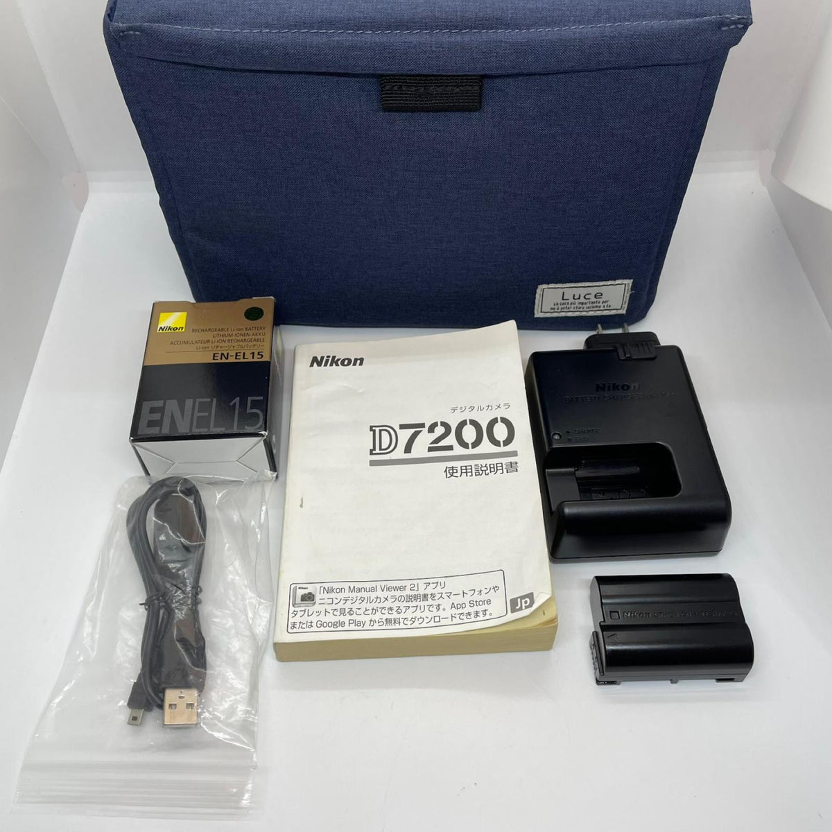 【全額返金保証】【最速発送】Nikon デジタル一眼 D7200 ボディ ブラック 美品 動作確認済
