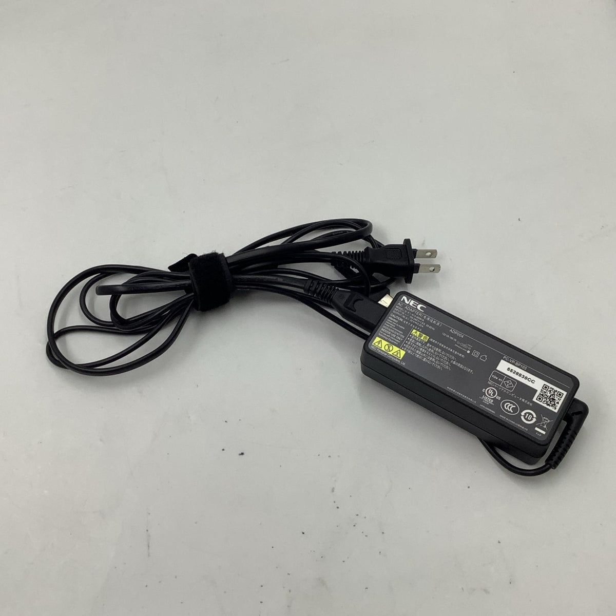 【全額返金保証】【最速発送】NEC PC-GE29EADA1 AMD Ryzen 5 7535U 16GB M.2 SSD 512GB 97% 美品 動作確認済