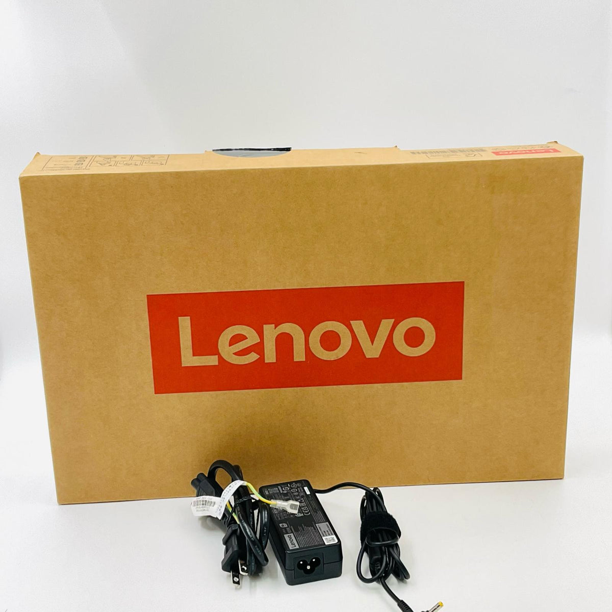 【全額返金保証】【最速発送】Lenovo V14 V14 G4 ABP AMD Ryzen 5 7430U with Radeon Graphics 8GB M.2 SSD 256GB 100% 美品 動作確認済