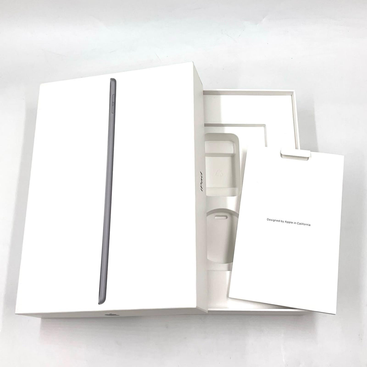 【全額返金保証】【最速発送】Apple iPad iPad 10.2インチ 第9世代 256GB スペースグレイ WiFi+Cellular au 白ロム 動作確認済