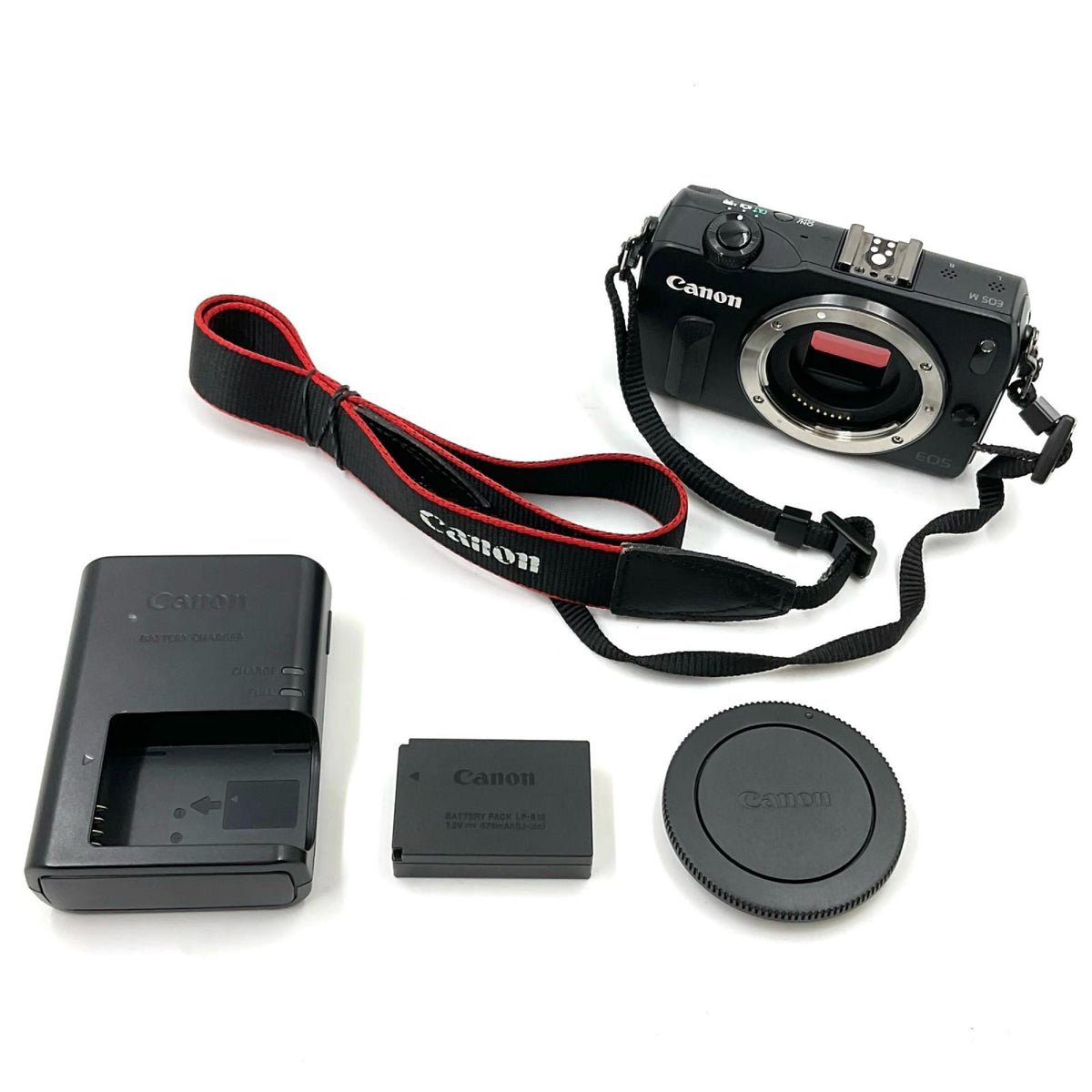 【全額返金保証】【最速発送】Canon デジタル一眼 EOS Kiss M ボディ ブラック 美品 動作確認済