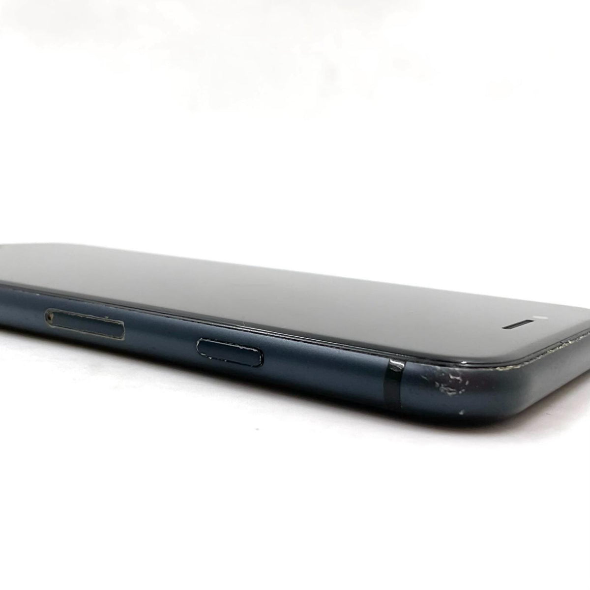 【最速発送】Apple iPhone iPhone SE(第2世代) 64GB ブラック au 白ロム【難有】 71%