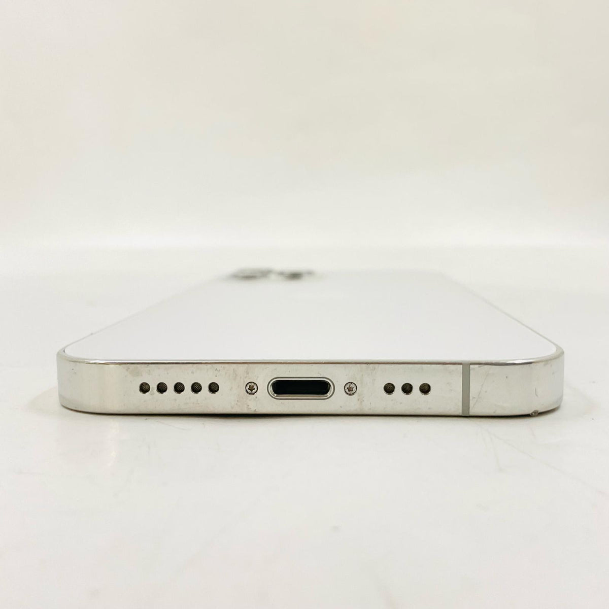 【全額返金保証】【最速発送】Apple iPhone iPhone 12 Pro 128GB シルバー docomo 白ロム 動作確認済 75%