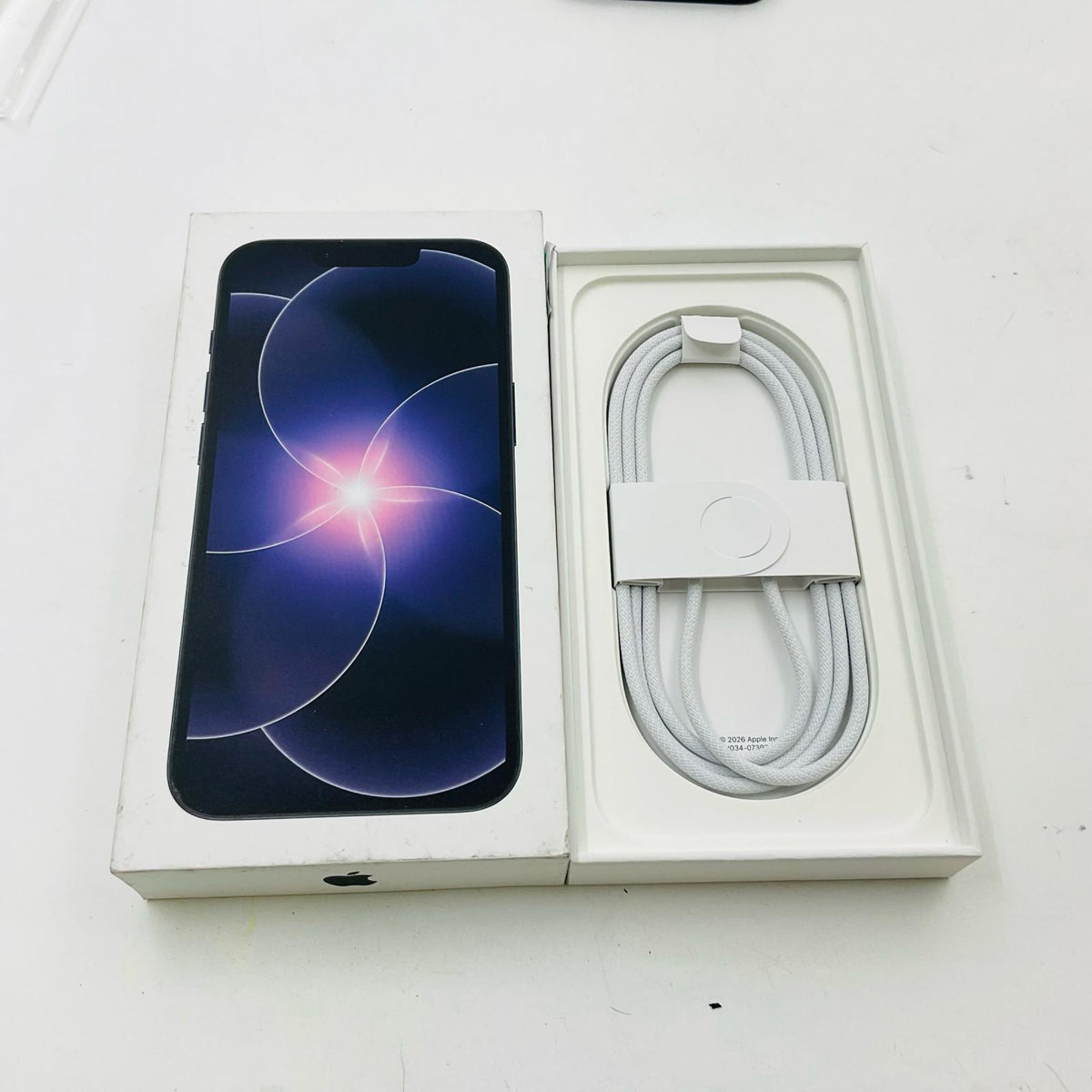 【全額返金保証】【最速発送】Apple iPhone iPhone 17e 256GB ブラック docomo SIMフリー 白ロム 超美品 動作確認済 100%