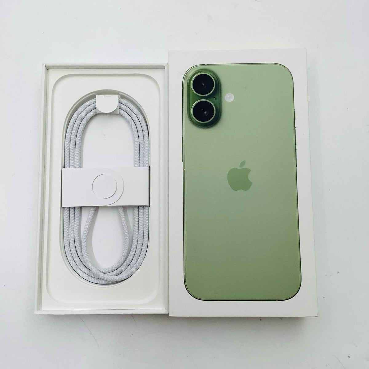 【全額返金保証】【最速発送】Apple iPhone iPhone 17 256GB SIMフリー 白ロム 美品 動作確認済 91%