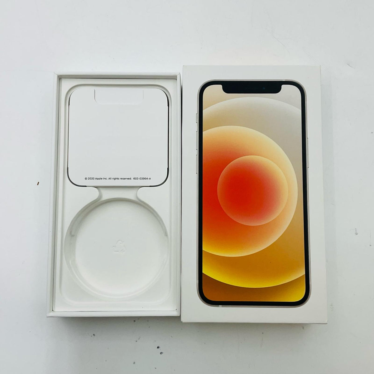 【全額返金保証】【最速発送】Apple iPhone iPhone 12 mini 64GB ホワイト au SIMフリー 白ロム 美品 動作確認済 100%