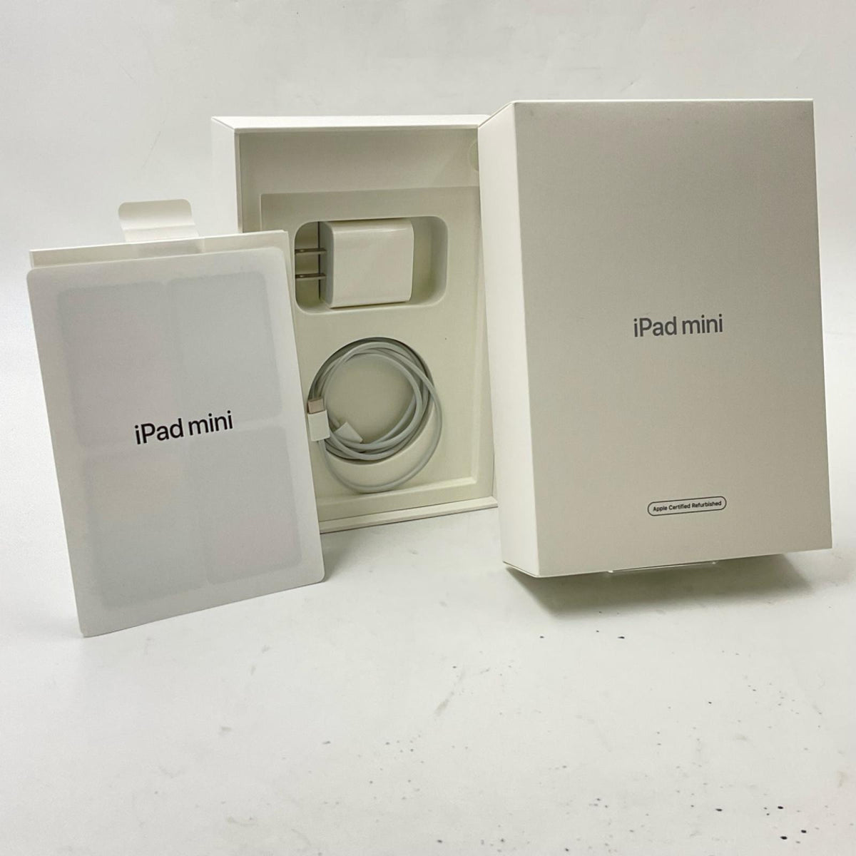 【全額返金保証】【最速発送】Apple iPad iPad mini 64GB スターライト Wi-Fi 超美品 動作確認済