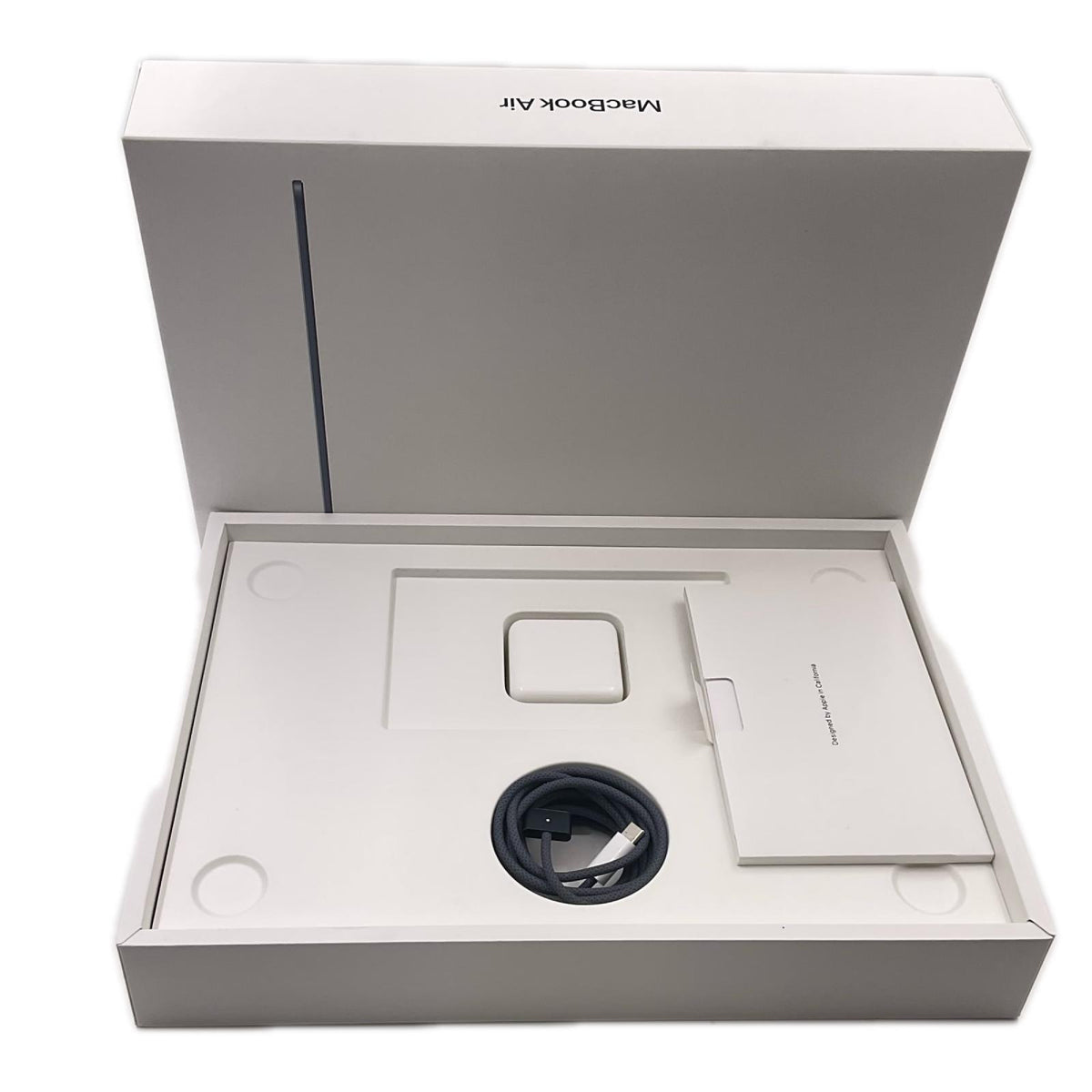 【全額返金保証】【最速発送】Apple MacBook Air 13.6インチ 2025 Apple M4 16GB SSD 512GB ミッドナイト 96% 美品 動作確認済