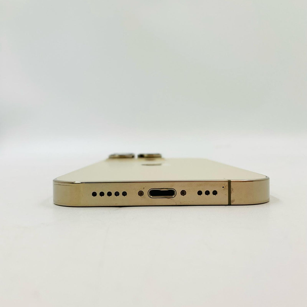 【最速発送】Apple iPhone iPhone 14 Pro 256GB ゴールド au 白ロム【難有】 77%