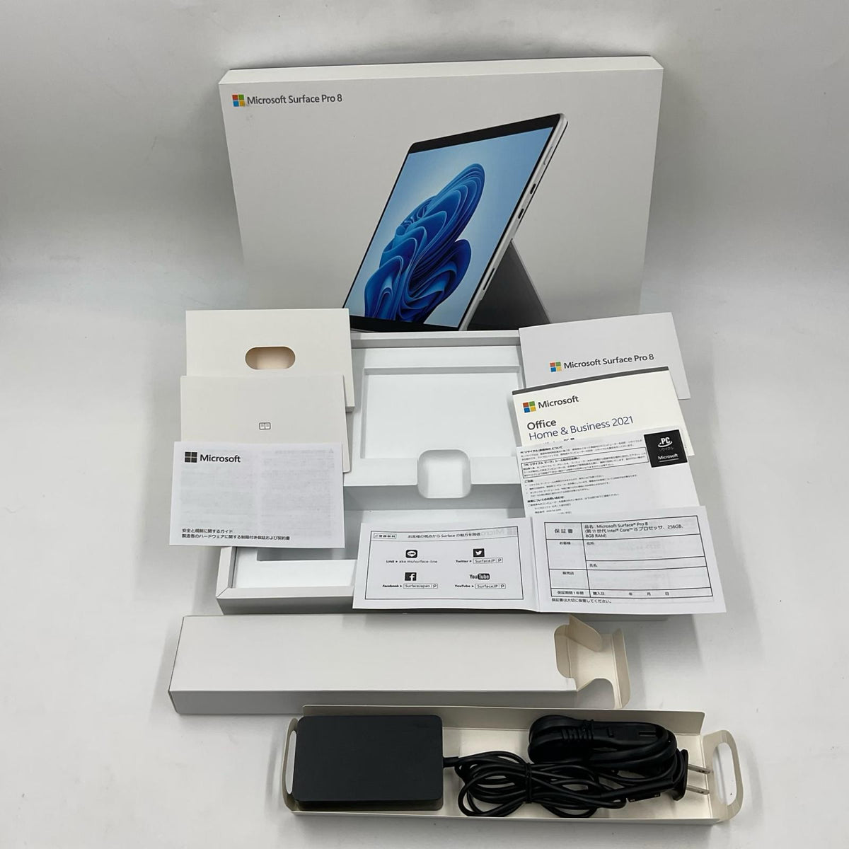 【全額返金保証】【最速発送】Microsoft Corporation Surface Surface Pro 8 11th Gen Intel(R) Core(TM) i5-1135G7 @ 2.40GHz 8GB SSD(NVMe) 256GB Intel(R) Iris(R) Xe Graphics 88% 美品 動作確認済